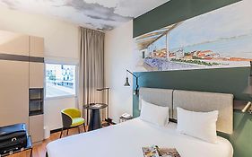 Ibis Lisboa Parque Das Nações 3*